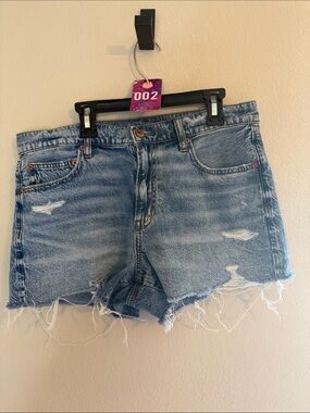 2. AE High-Rise Distressed Denim Shorts - Light Blue